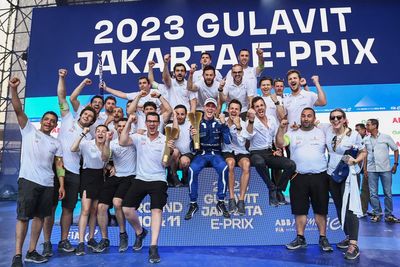 Max Gunther ends 66-year wait for Maserati with Formula E win in Jakarta