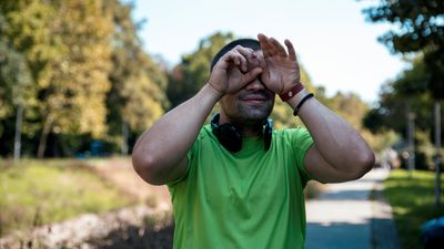 Dry eyes from hiking? Check out these 6 soothing tips