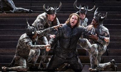 Il trovatore review – cruelty played out with anarchic imagination