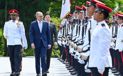 PM returns from Vietnam after boosting ties with region