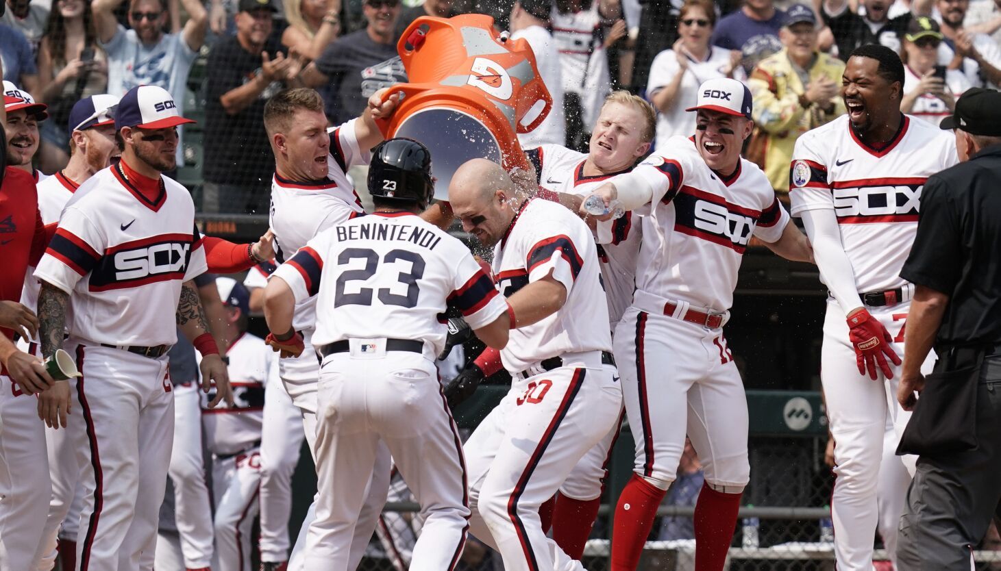 Unbelievable! Tork'S 9Th Inning Shot Wins It For The Tigers In Chicago! - 5wj3b2t