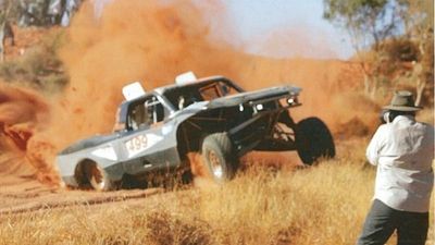 NT coroner finds Finke Desert Race safety measures 'entirely inadequate' prior to 2021 spectator death