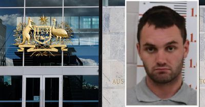 Convicted criminal on the run after fleeing sentencing