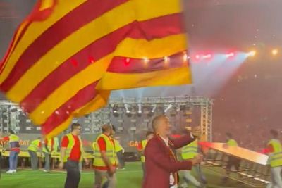 Watch as Rangers hero Graeme Souness recreates iconic Galatasaray celebration