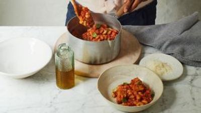 Recipe: bready beans by Shivi Ramoutar