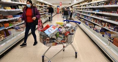Bank holiday Monday supermarket opening hours for Dunnes, Lidl, Tesco, SuperValu, Aldi amid changes