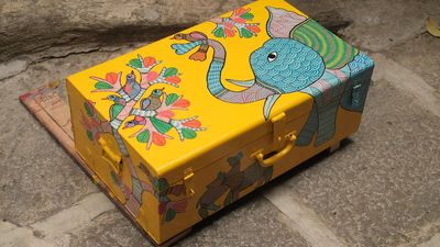 Trunk call: From grey to Gond