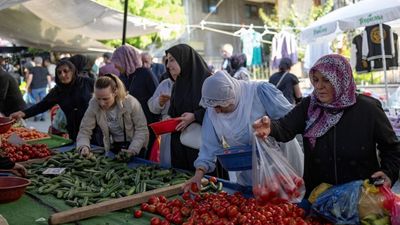 Official Turkish figures show inflation dips under 40% for first time in 16 months