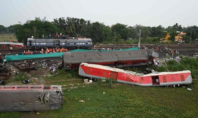 Indian train crash: police open criminal negligence case