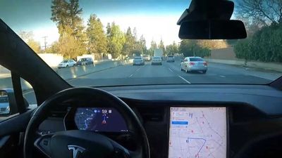 Elon Musk: Tesla May Have "ChatGPT" Moment With Full Self-Driving