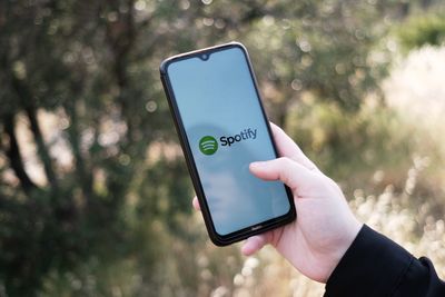 Spotify reworks podcast division, cuts 200 jobs