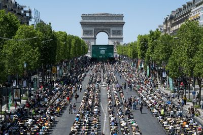 A massive dictation event takes over the iconic Champs-Élysées in Paris