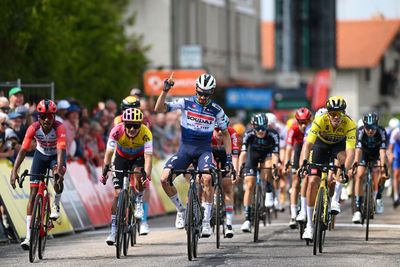 Critérium du Dauphiné: Julian Alaphilippe sprints to victory on stage 2