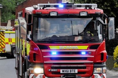 Central Glasgow road shuts after 'small explosion'