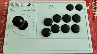 8BitDo Arcade Stick for Xbox review - an ideal fighting game companion