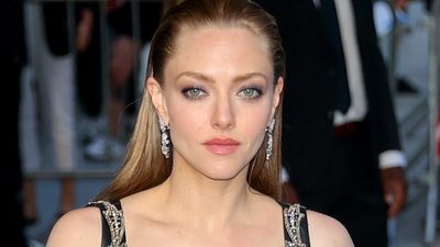 Amanda Seyfried just wore the coolest bralette we've ever seen