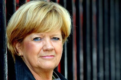 Covid inquiry chairwoman expected to address ministers’ High Court challenge