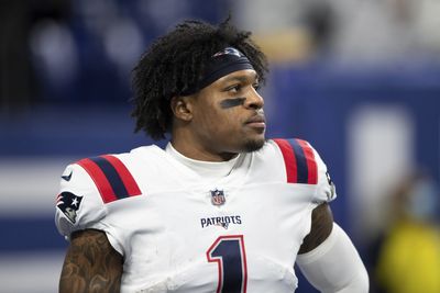 Former Patriots first-round pick N’Keal Harry works out for NFC team