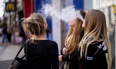 Disposable vapes should be banned to protect children, UK paediatricians say