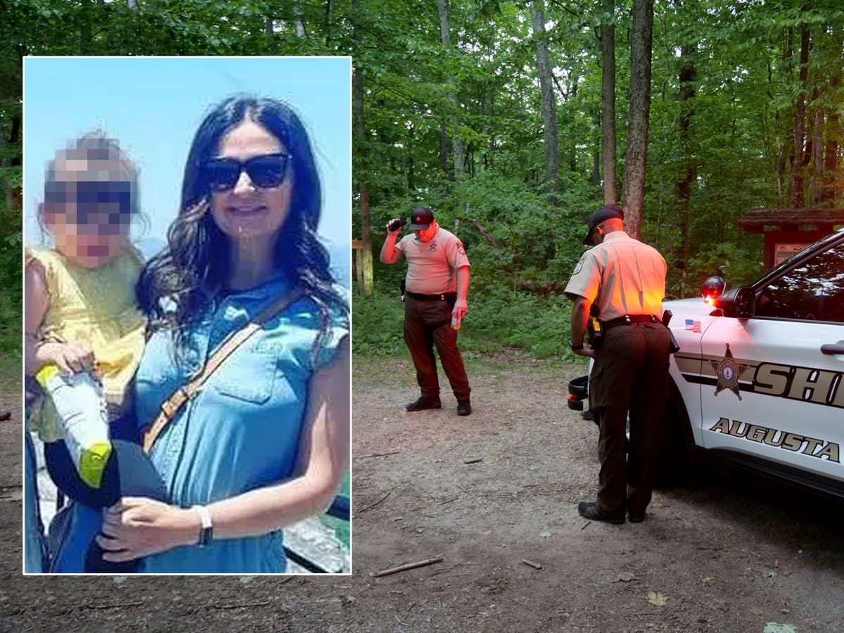 Sonic boom in DC – live: Plane that crashed lost…