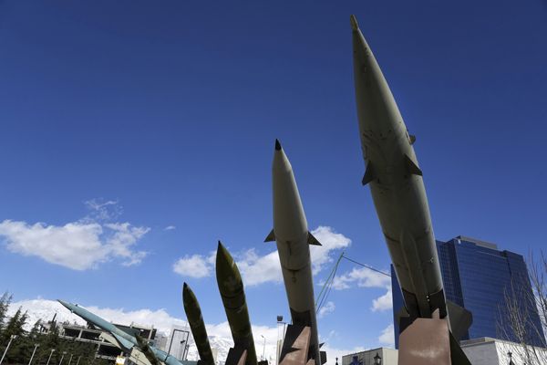 Fattah: Iran unveils its first hypersonic missile