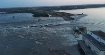 Massive flood in Ukraine as Russia accused of destroying dam