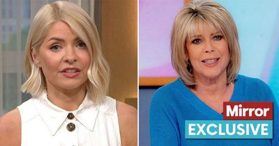 'Chill' between Holly Willoughby and Ruth Langsford clear behind 'professional grins'