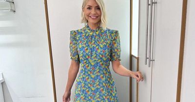 Holly Willoughby wows in 'flattering' Ghost floral print dress on This Morning