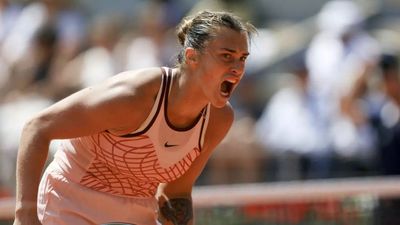 Aryna Sabalenka downs Elina Svitolina to reach French Open semis