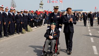 Macron hails next generation of Kieffer commando during D-Day commemorations