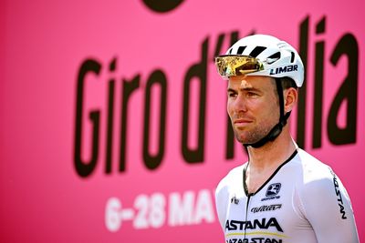 Further suspect arrested and charged over knife-point robbery of Mark Cavendish and family