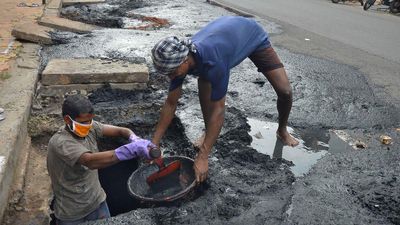 Only 66% districts in country free of manual scavenging: Social Justice Ministry report