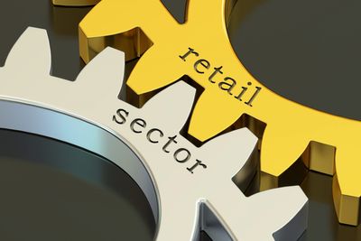 1 Must-Buy Retailer Stock, 2 to Sell