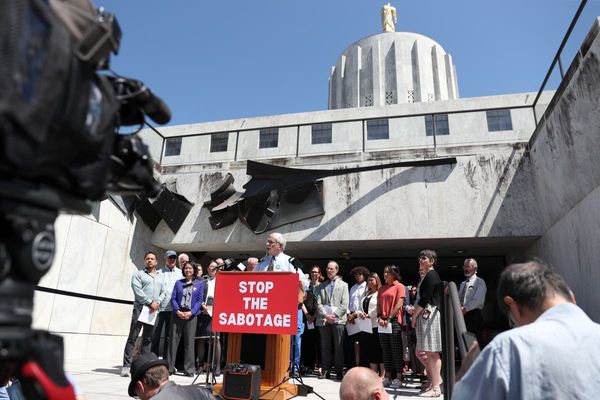 Democrats: Lives could be lost due to Republican walkout in Oregon Legislature