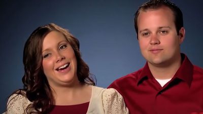 Anna Duggar Has Few Options Since Husband Josh Duggar Went To Prison, But Family Says They’ve Sent Olive Branches