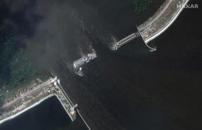 Ukraine-Russia war news – live: Exploding mines float through floodwater after Kherson dam attack