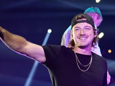 Morgan Wallen cleared to sing again after controversially cancelling show last minute