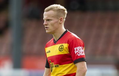 Dundee boss Tony Docherty excited by Scott Tiffoney signing