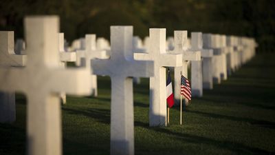 US buries unknown WWI soldier in France, 100 years after his death