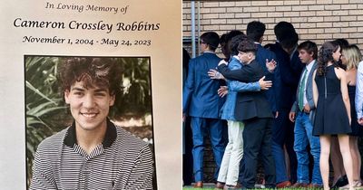 Family of missing teen baseball star Cameron Robbins seen saying final goodbyes at memorial