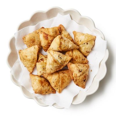How to make vegetable samosas – recipe
