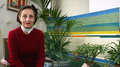 Françoise Gilot, French artist who loved and left Picasso, dies at 101