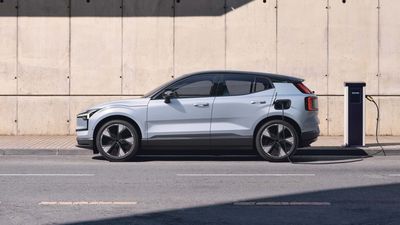 Volvo EX30 To Become Available As Cross Country Variant Next Year