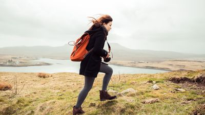 How to avoid and treat windburn on the trail