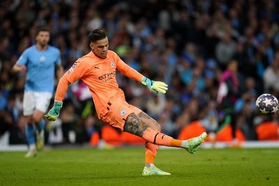 Man City keeper Ederson will not opt for safe option in Champions League final