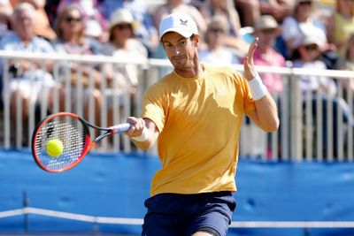 Andy Murray progresses at Surbiton with straight-sets win over Bu Yunchaokete