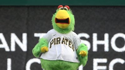 Pirates Mascot Joins Players in Lengthy Pregame Standoff With A’s