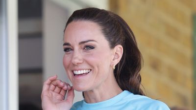 We're obsessed with Kate Middleton's $22 Orelia gold hoops and high ponytail as she shows off her sporty side in latest engagement