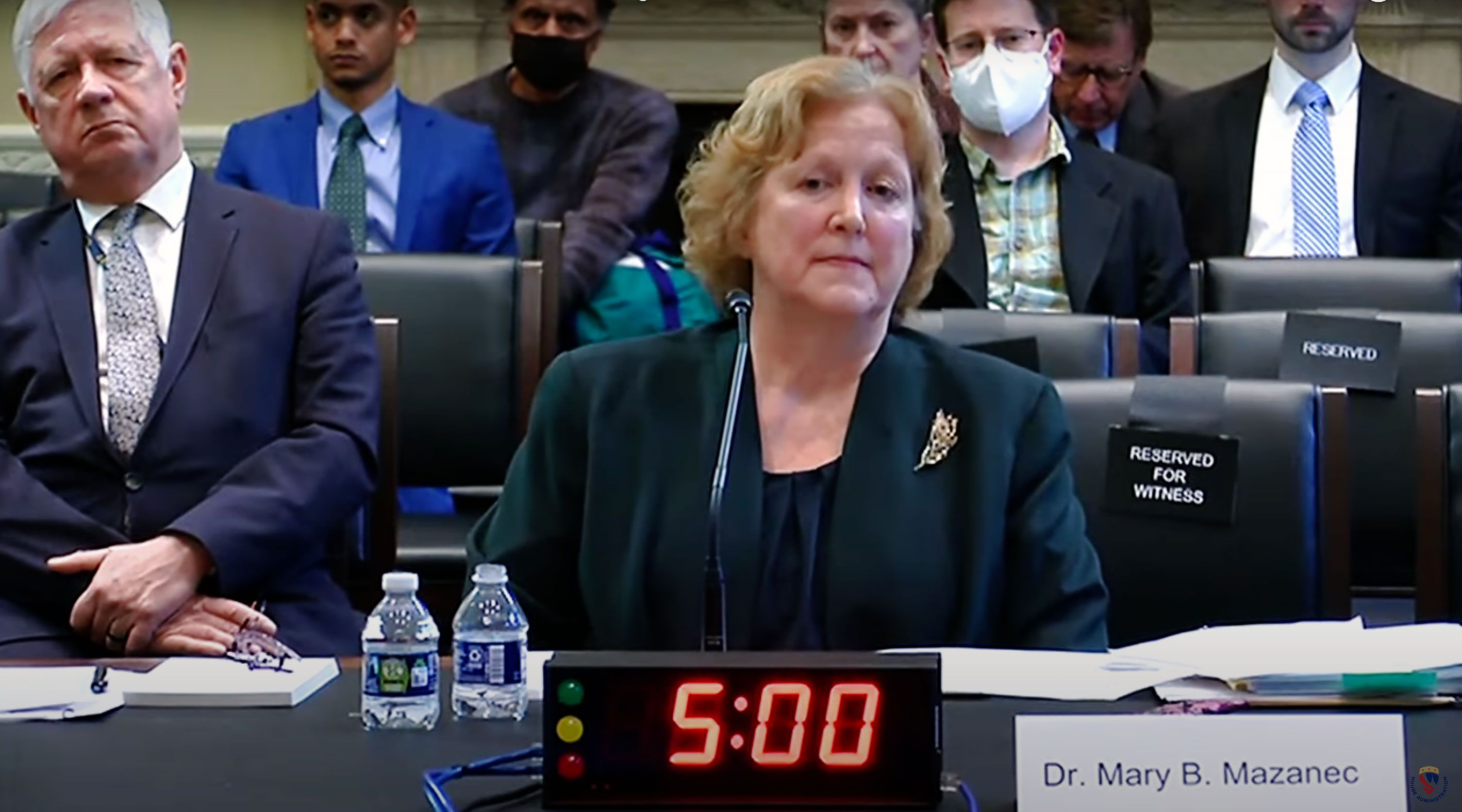 CRS director to step down amid complaints - Roll Call