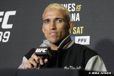 ‘New’ Charles Oliveira sure a UFC 289 win over Beneil Dariush earns title shot: ‘I’m next’